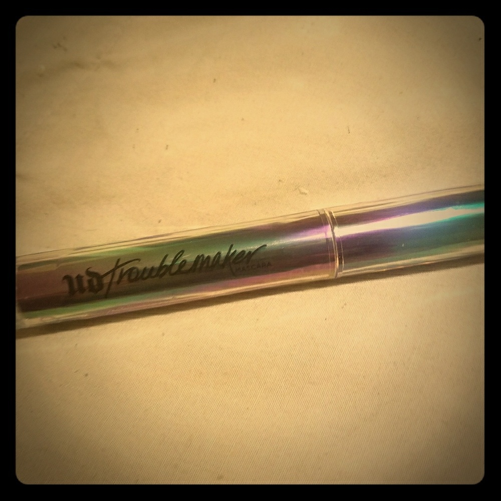 Urban Decay Troublemker mascara